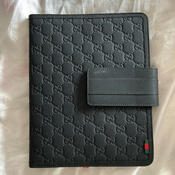 Gucci I pad case
